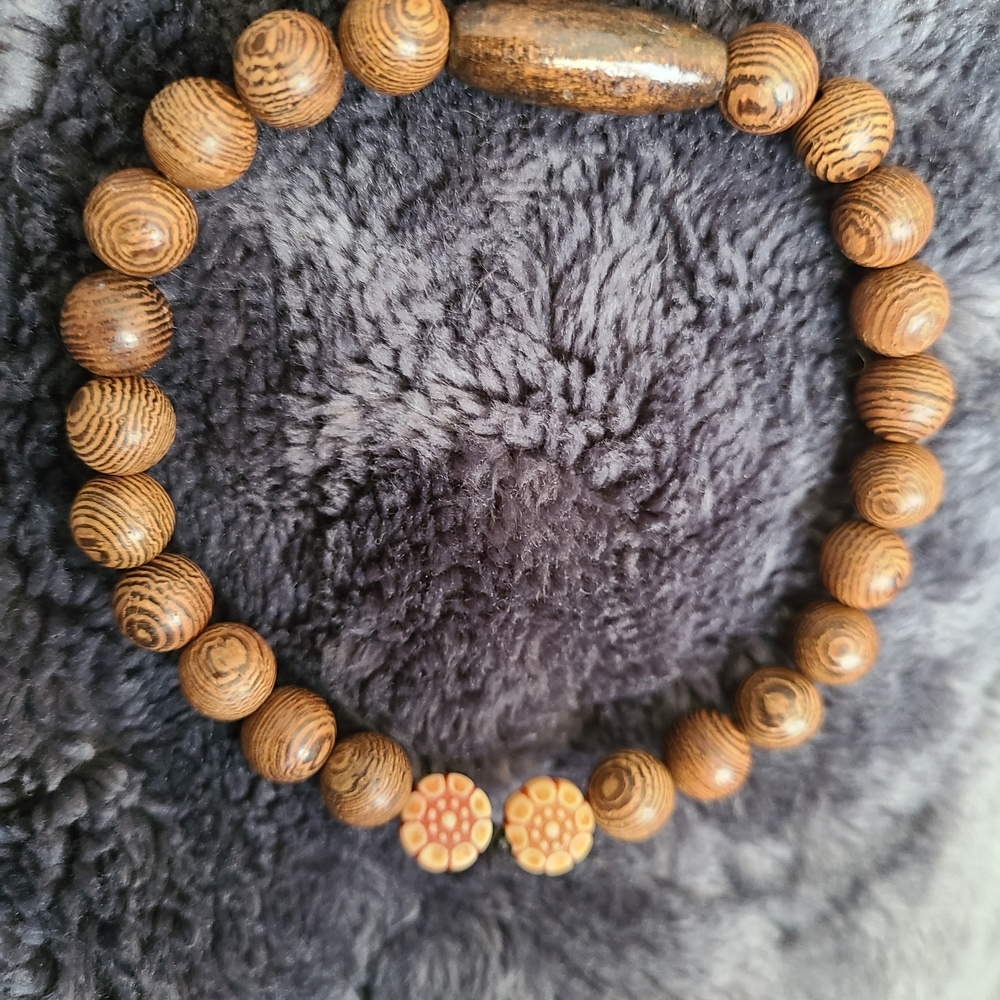 Elegant Brown Beaded Bracelet